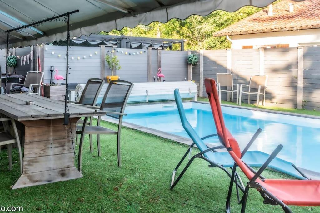 Detente Piscine Et Jacuzzi Au Bassin D'Arcachon Andernos-les-Bains Exterior foto
